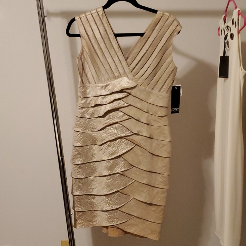 Adrianna papell gold fish tail dress